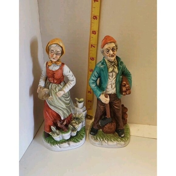 Vintage Giftcraft Figurines Old Country WoodsMan and Woman Gardening VGC - Picture 2 of 7